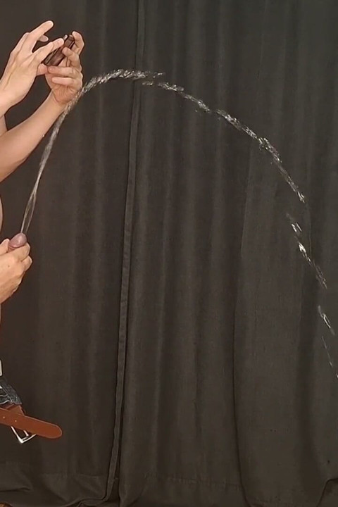 Sexy Guy Pissing Again. I Love This Piss
