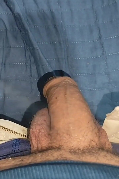 用氮气冻结我的鸡巴以获得很大的勃起.