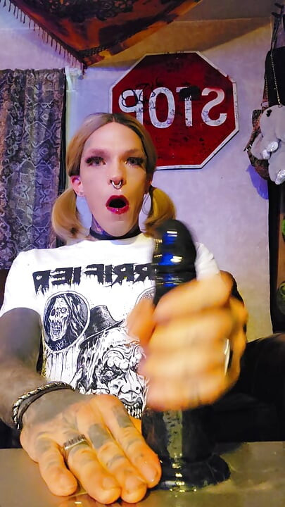 Deep throat
