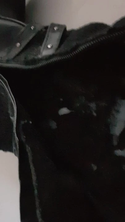 Cum inside of sexy boots by a horny Userin Part 2