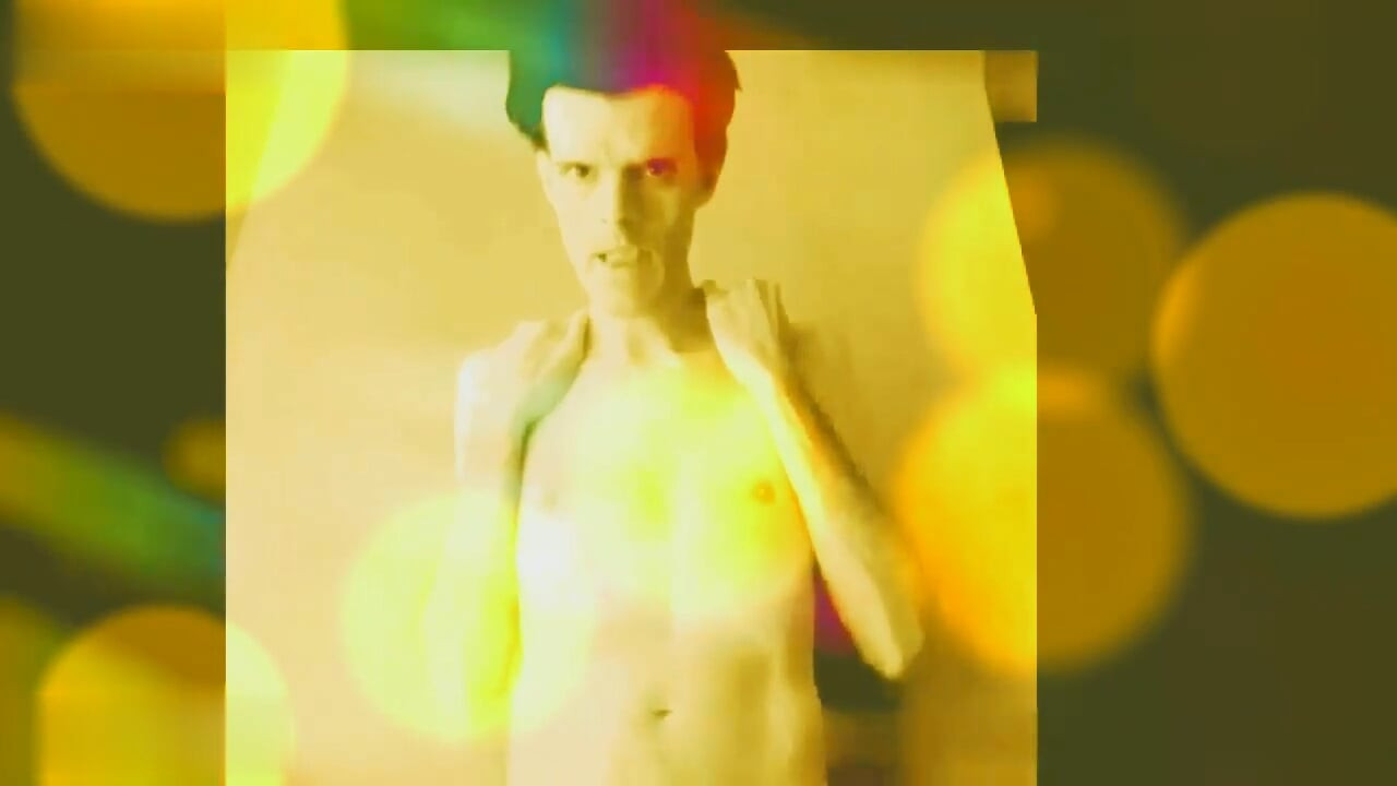 British Freddie Sunfields in Exposed Body Freedom
