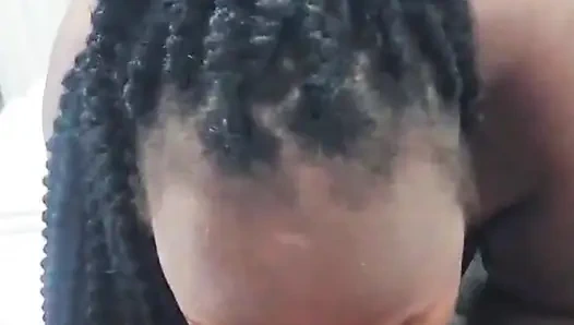 Cewek semok kulit hitam dientot habis-habisan sama besar pria kulit hitam