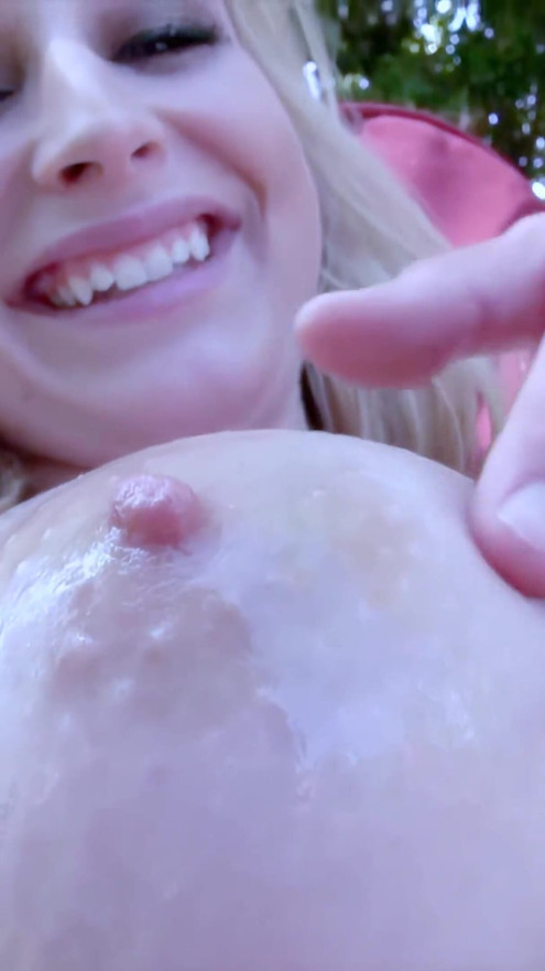 Stacie Jaxxx: Stacie Jaxxx Garden Nudes and Outdoor Fun with Seth