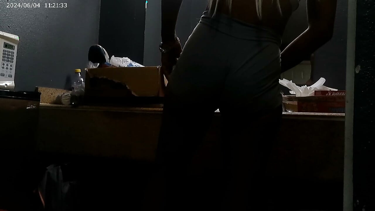 Cute Shorts and Booty on Hotwife