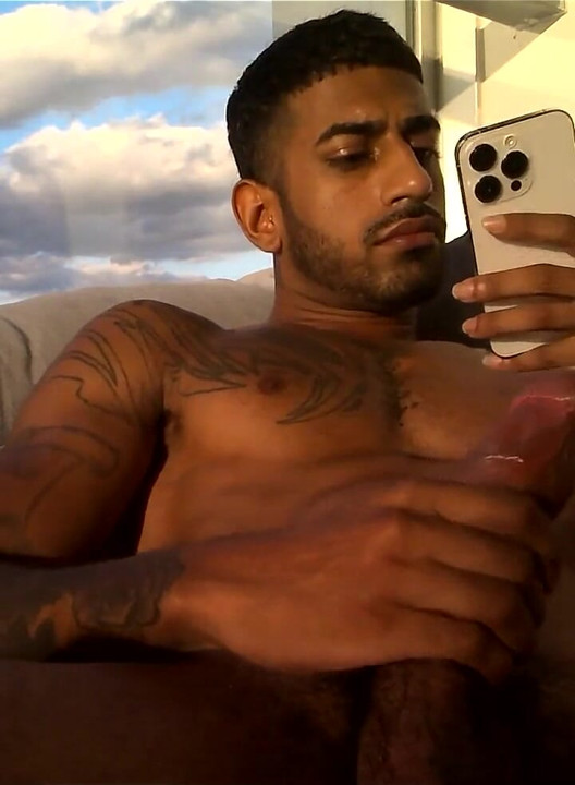 Just Jerking Vs1 the Shorter Video Is Me Cumming!