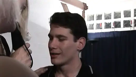 Sikiş oyunu : carola