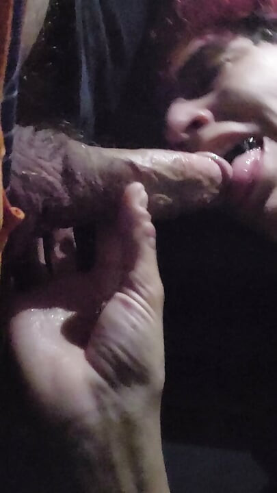 Getting sloppy blowjob under a bridge