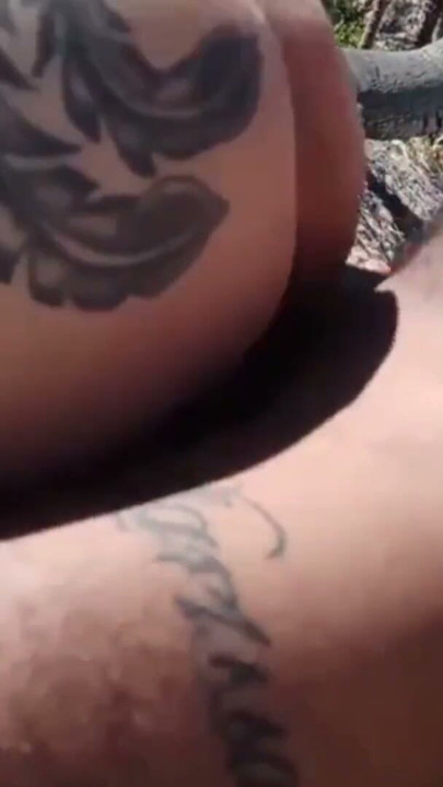 PARQUE DE NUDISMO SEXO LESBICO ENCIMA DE PE DI COCO | Clip 1