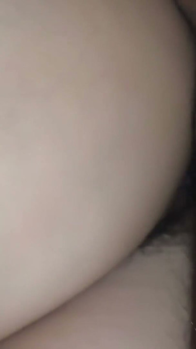 Filipina Milf creamy pussy with a Customer wearing a condom | Clip 2