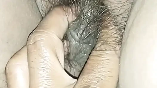 Bhabhi looking good