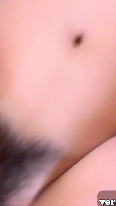 Chinese maagd met harig poesje krijgt een creampie | Clip 3