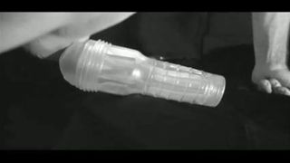 Fleshlight Ice Orgasm en blanco y negro