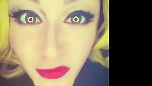 Lana Aka Tanrıça Lana ile işteki ilk günün.