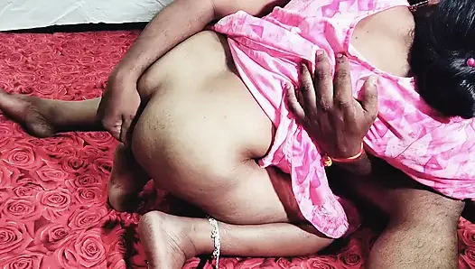 Desi padose ki bhabhi ko ghar bulaya aur bht karte karte land khada hua bas land chuswa ya or thukai chalu kar diya pani nikal deya bahut ma