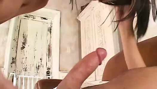 Seductive Brunette MILF Fingered to Screaming Orgasm