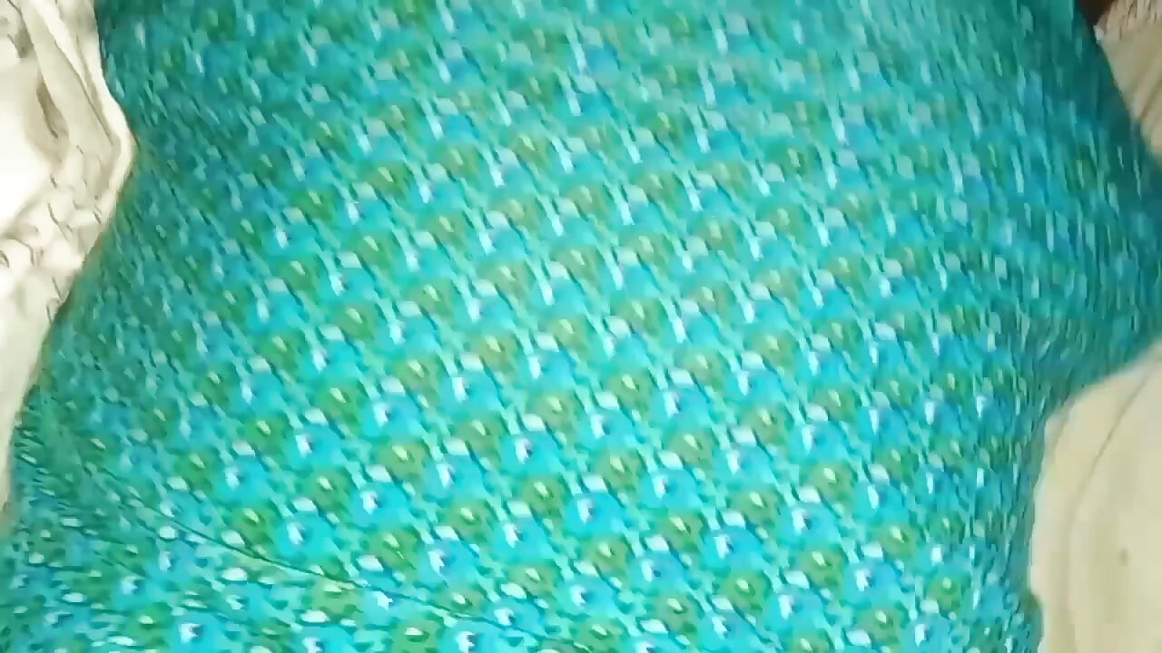 Neuk haar in de nachtclub.