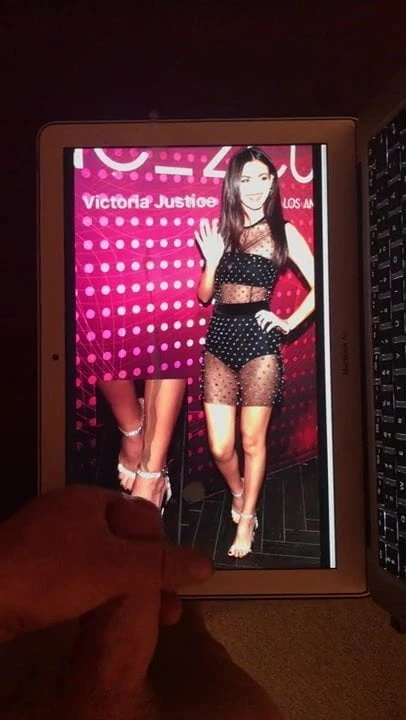 Victoria Justice feet cumtribute