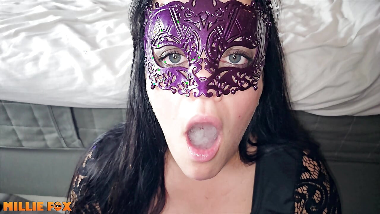 Yutmuş olduğum en büyük döllerin döl yutma derleme videosu (şimdiye kadar) - millie fox