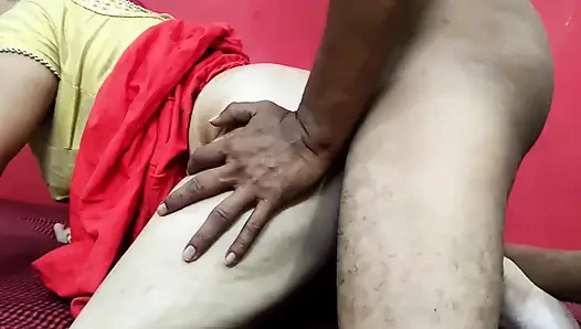 Indian aunty Red saree with boyfriend sex enjoy