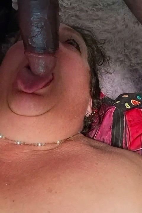 Surprise Home Visit From BBC Steals a Mature Bbws Jewel