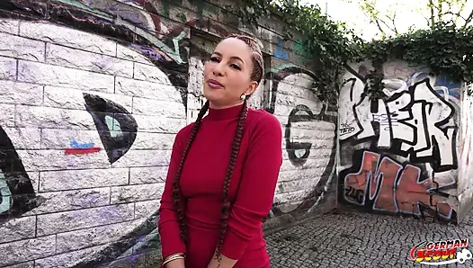 GERMAN SCOUT - Latina MILF Roberta Faganelli mit geilem Arsch beim Casting gefickt