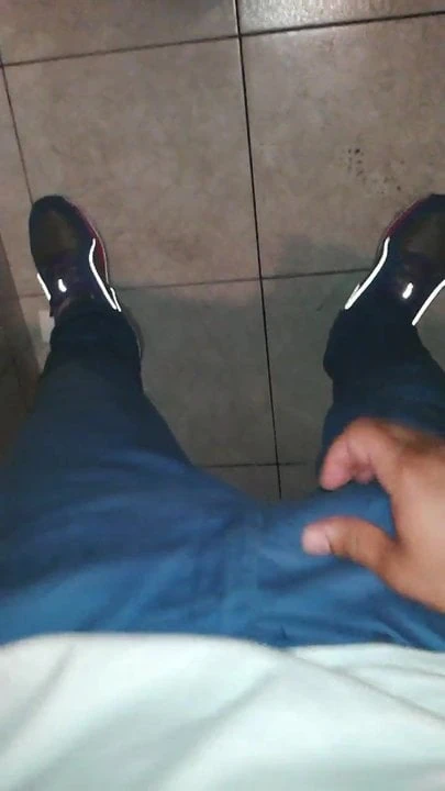 having fun with str8 macho turkish big bulge