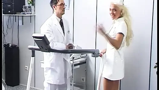 Pretty German nurse gets a facial after hot klinik sex