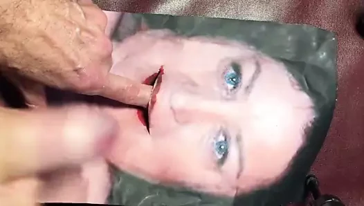 bukkake per la splendida puttana mariangela