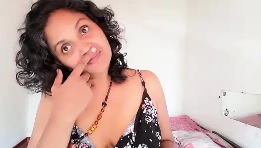 Siap-siap nyepong kontol raksasa ayah mertua