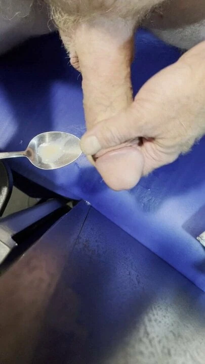 Spooning my cum into my mouth