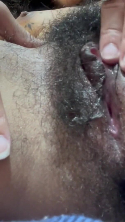 Close up: Hairy Goddess massaging her wet pussy | Clip 1