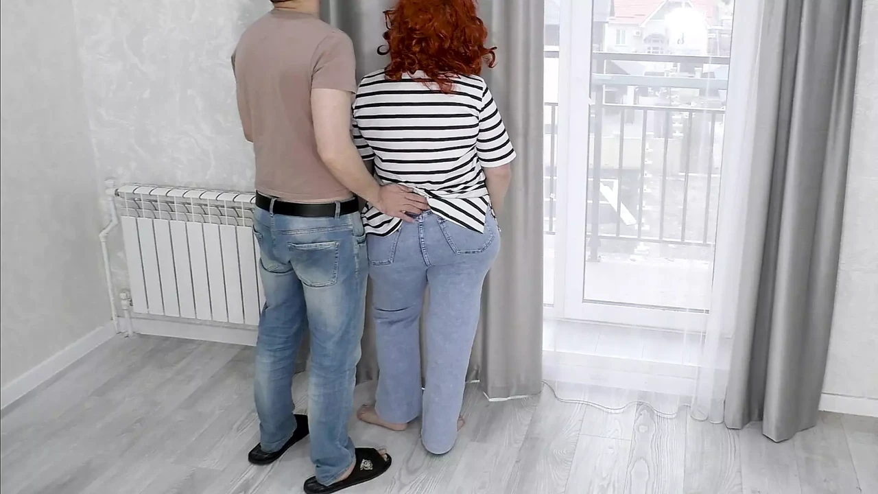 Stepson inserted his cock into his stepmom's big ass and she gave him a blowjob