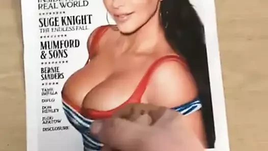 Cum haraç için busty kim k