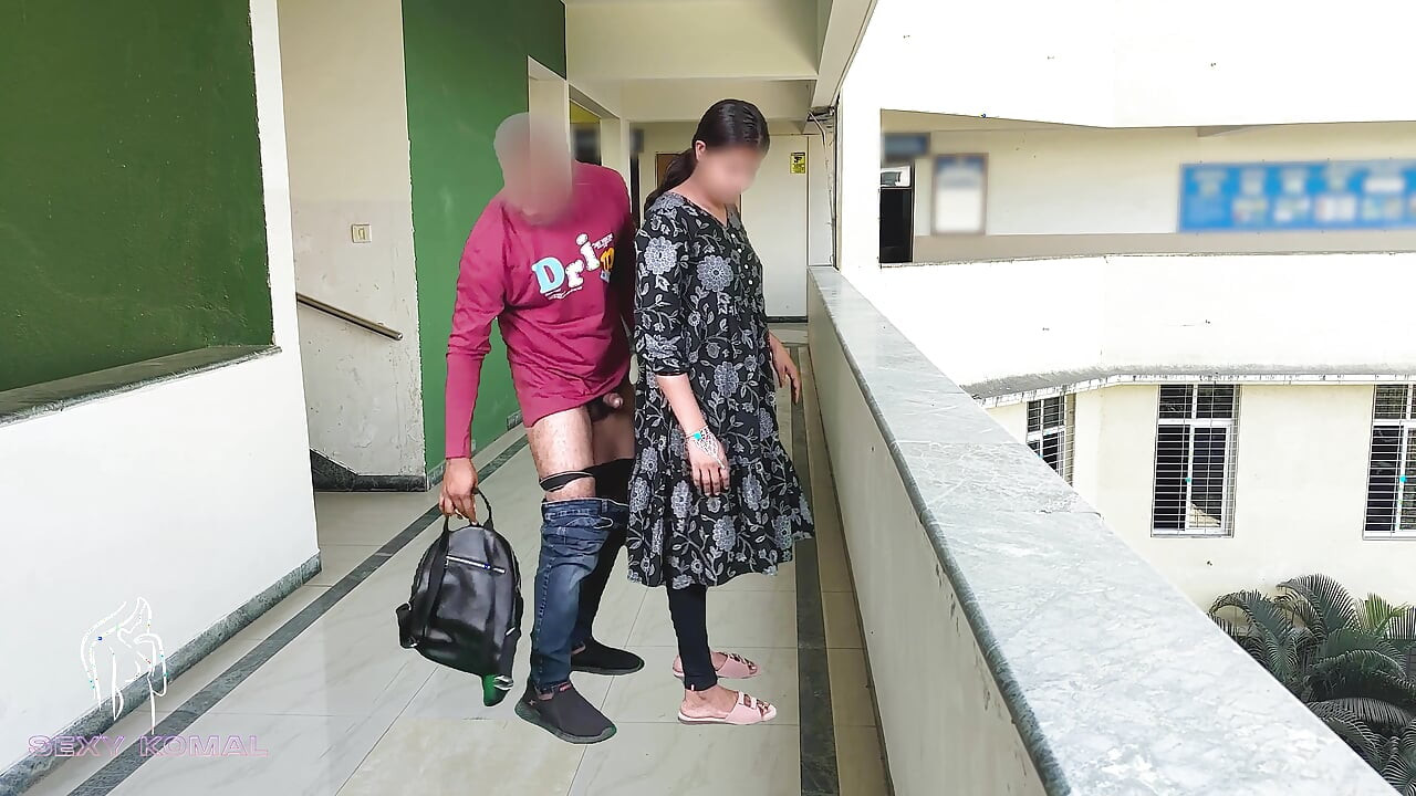 Komal Started Her Boyfriend in College, She Started Rejecting Bindas