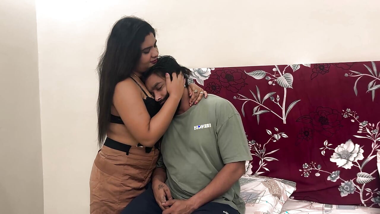 Birthday ke din Girlfriend ne Gift Sex karke diya Out of Control Sex (4K Video)