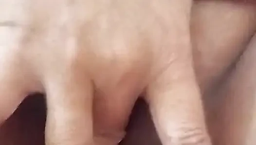 Istri semok lagi asik fingering memeknya