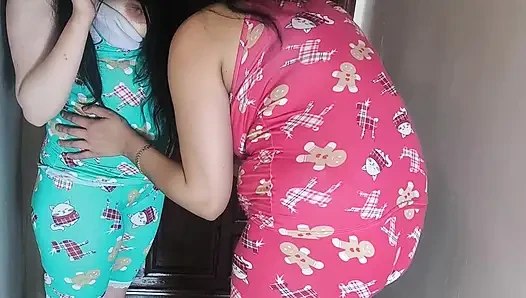 Lesbische arabische saudische, heißer sex
