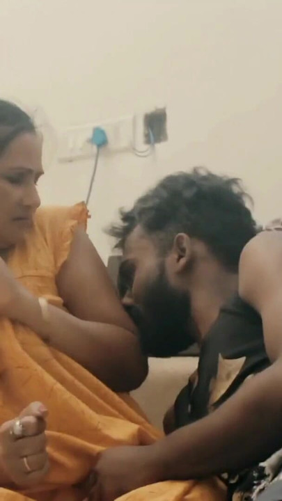 Desi Hot Maid Gets Fucked Hard | Clip 1