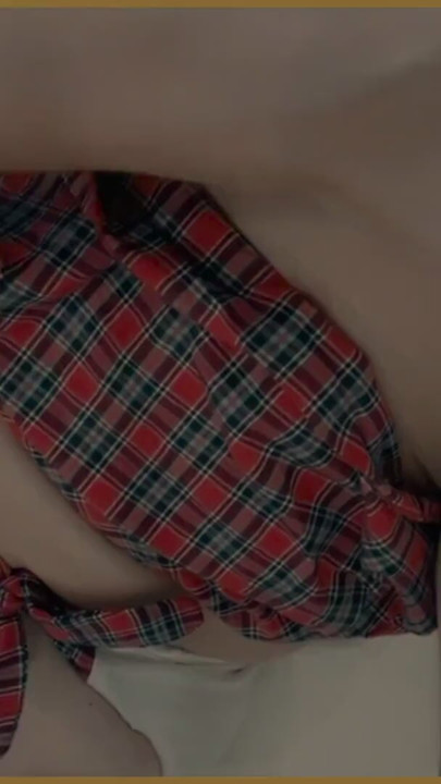 Wifey wears a very short skirt which exposes her pussy | Clip 1