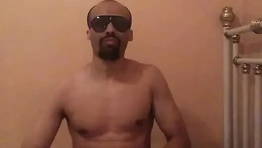 Hayal gücünüzü ateşleyen karşı konulmaz bir gizem, şehvet ve azdırma karışımı