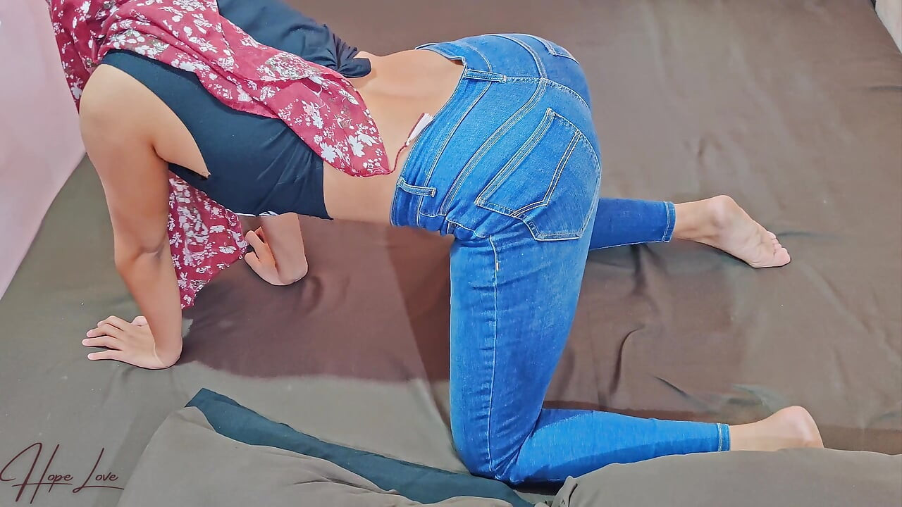 Hot Malay Stepsister Seduces Her Stepbrother for Doggy Sex.