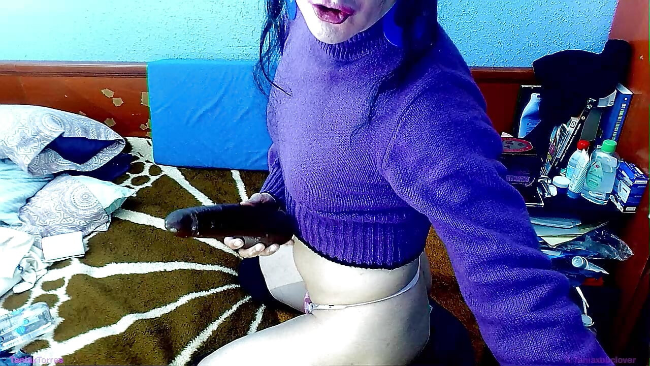 Taniaxtorres doet sissytherapie