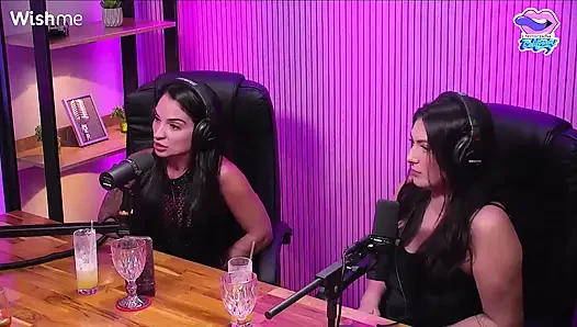 Podcast Seks Terpanas Yang Akan Kamu Lihat Hari Ini.