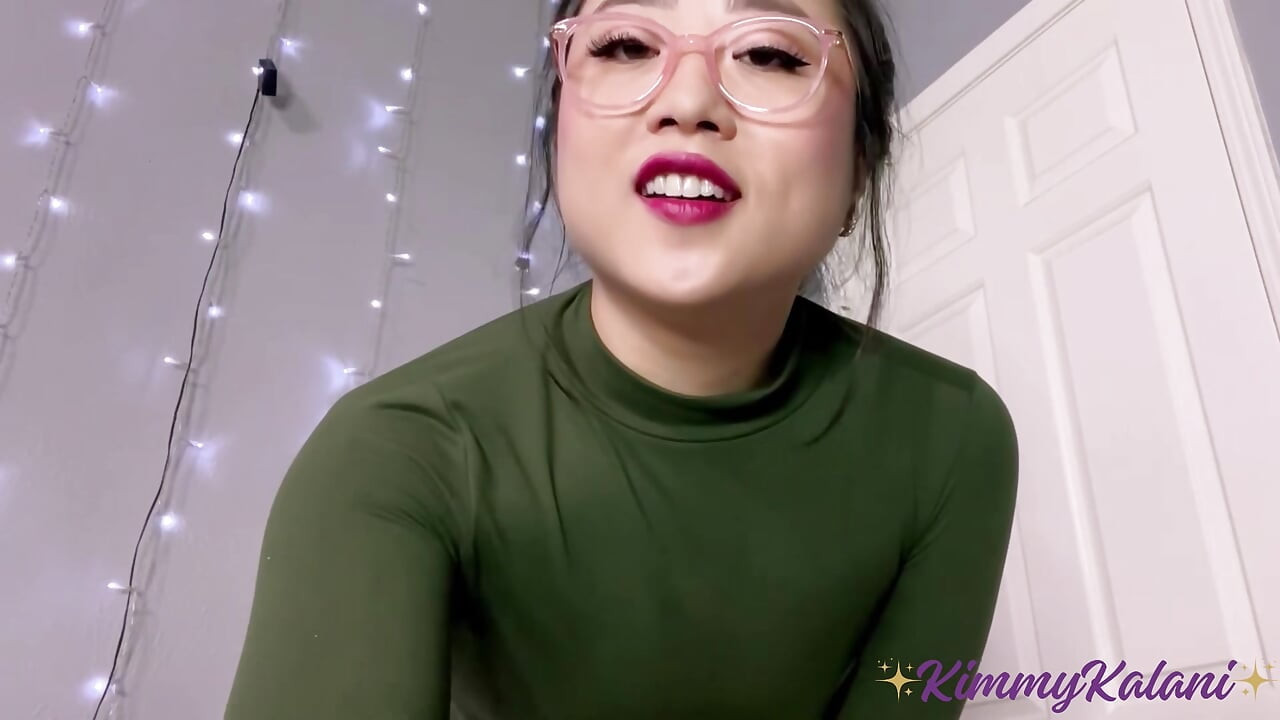 Hot asiatisk bibliotekar sluger sæd for at holde dig stille -ASMR BJ