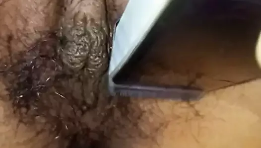 Clean hair of pussy