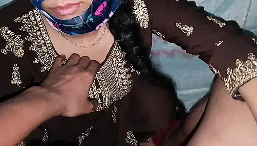 Desi EX heiße ehefrau hardcore-fick anal doggystyle ficken in hindi heißes paar virales video.