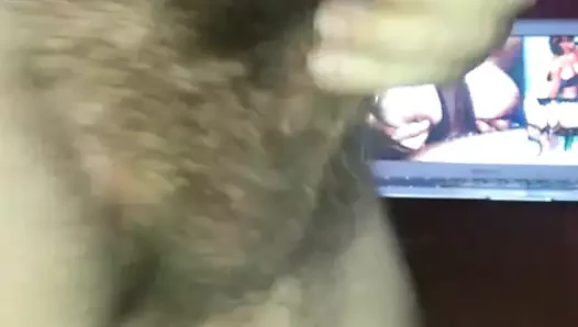 Roxydd okşuyor....