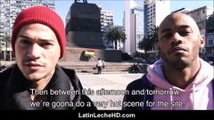 Черный Jock и латинский твинк трахаются за деньги в Уругвае в любительском видео