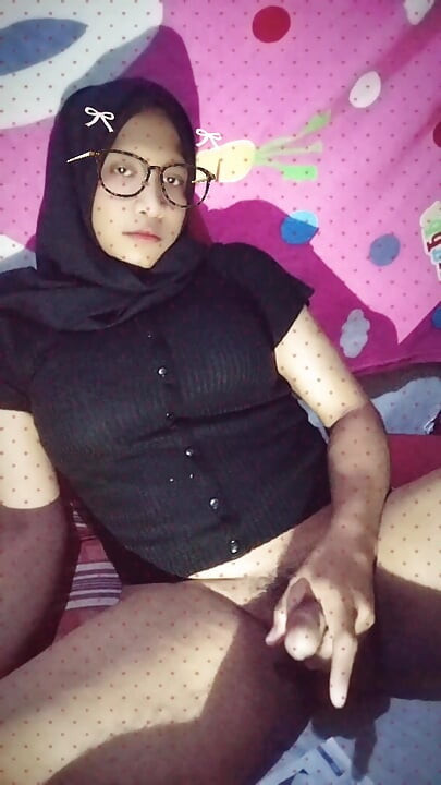 Dopahar men, mainne baathroom jaane ka phaisla kiya