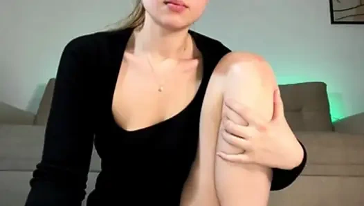 Стриминг Jucielussie перед вебкамерой